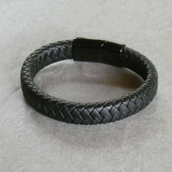 Klassisches schwarzes geflochtenes Lederarmband